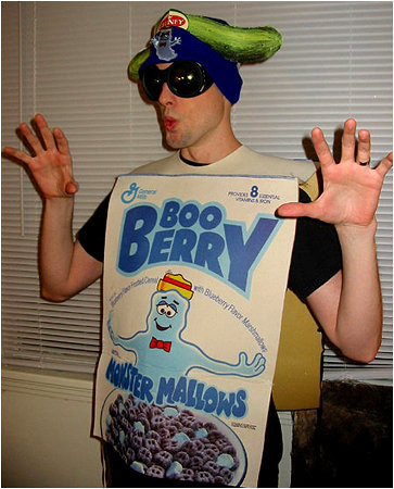 Why a fine costume like this isn't still in production is beyond me.