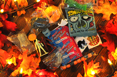 The Bride of I-Mockery's Halloween Club Pack! More spooky goodies than ever before!