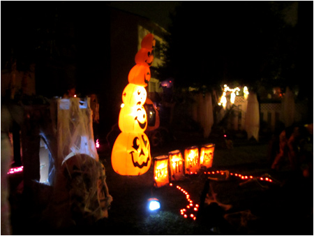 Halloween 2011: Trick-Or-Treating is for grown-ups!
