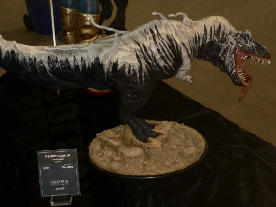 dinosaur that can spit venom