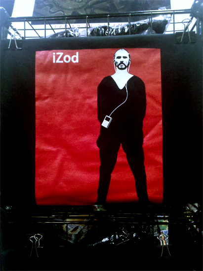 izod-general-zod-ipod.jpg