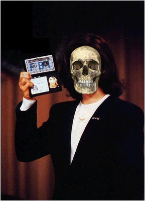 If this was a photo of Agent Skully, it would be a SKULLYTON. LOLOLOL